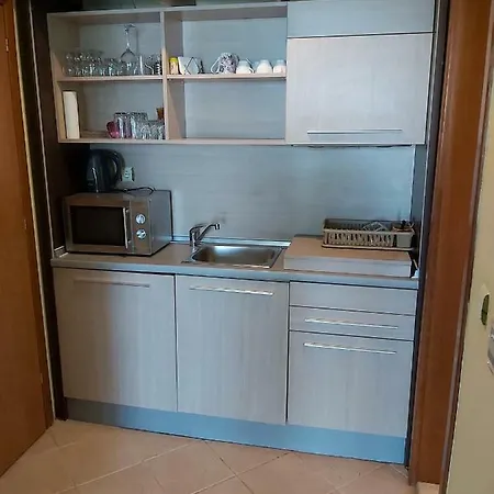 Be My Guest On The Front Line Appartement Slantchev Briag